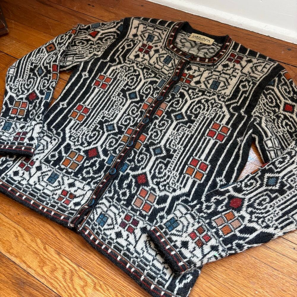 INTIWARA 100% Alpaca Cardigan Woman's Large Handmade Bolivian Sweater